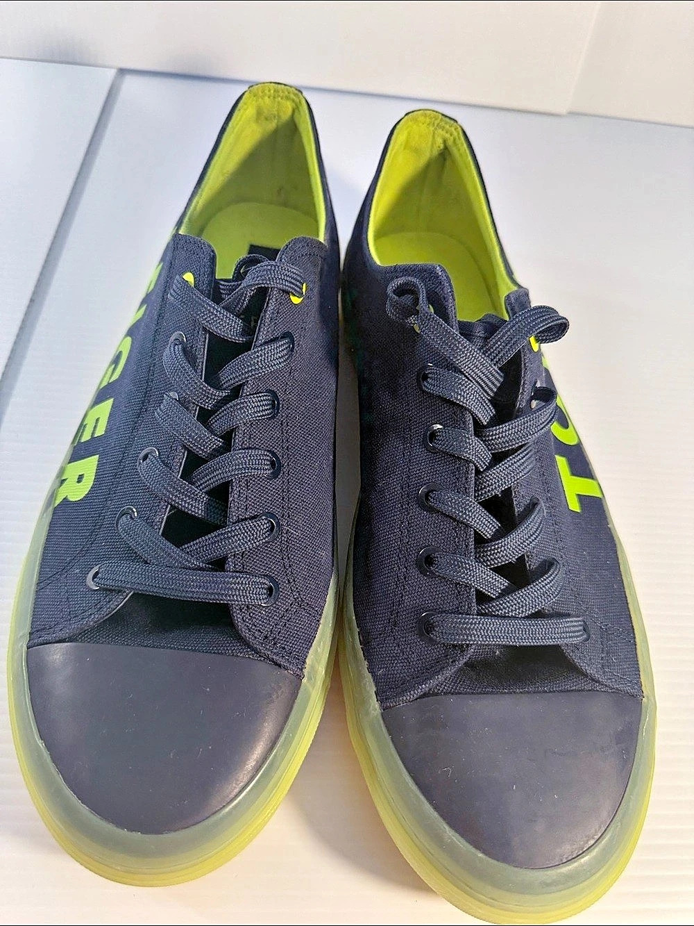 Tommy Hilfiger Navy & Green Sneakers US 11